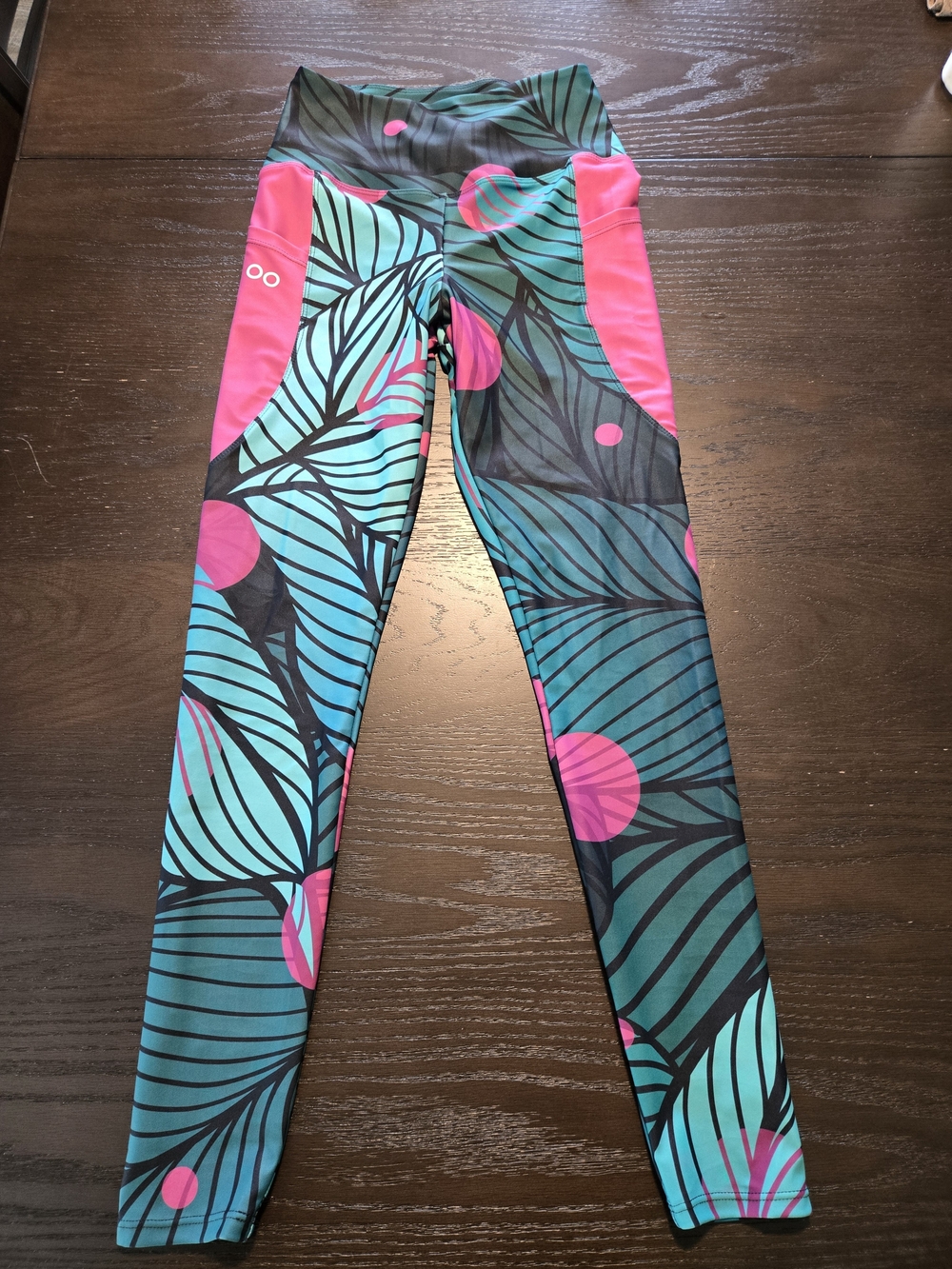 Loony Legs London Tropical Leaf Print Activewear Leggings with Side Pockets